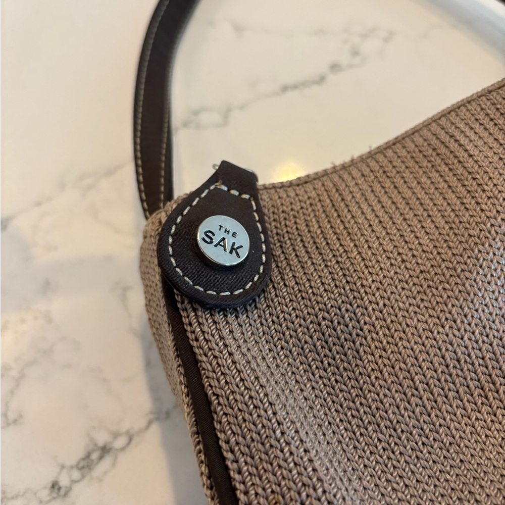 The Sak Brown and Tan Shoulder Bag - Picture 7 of 9